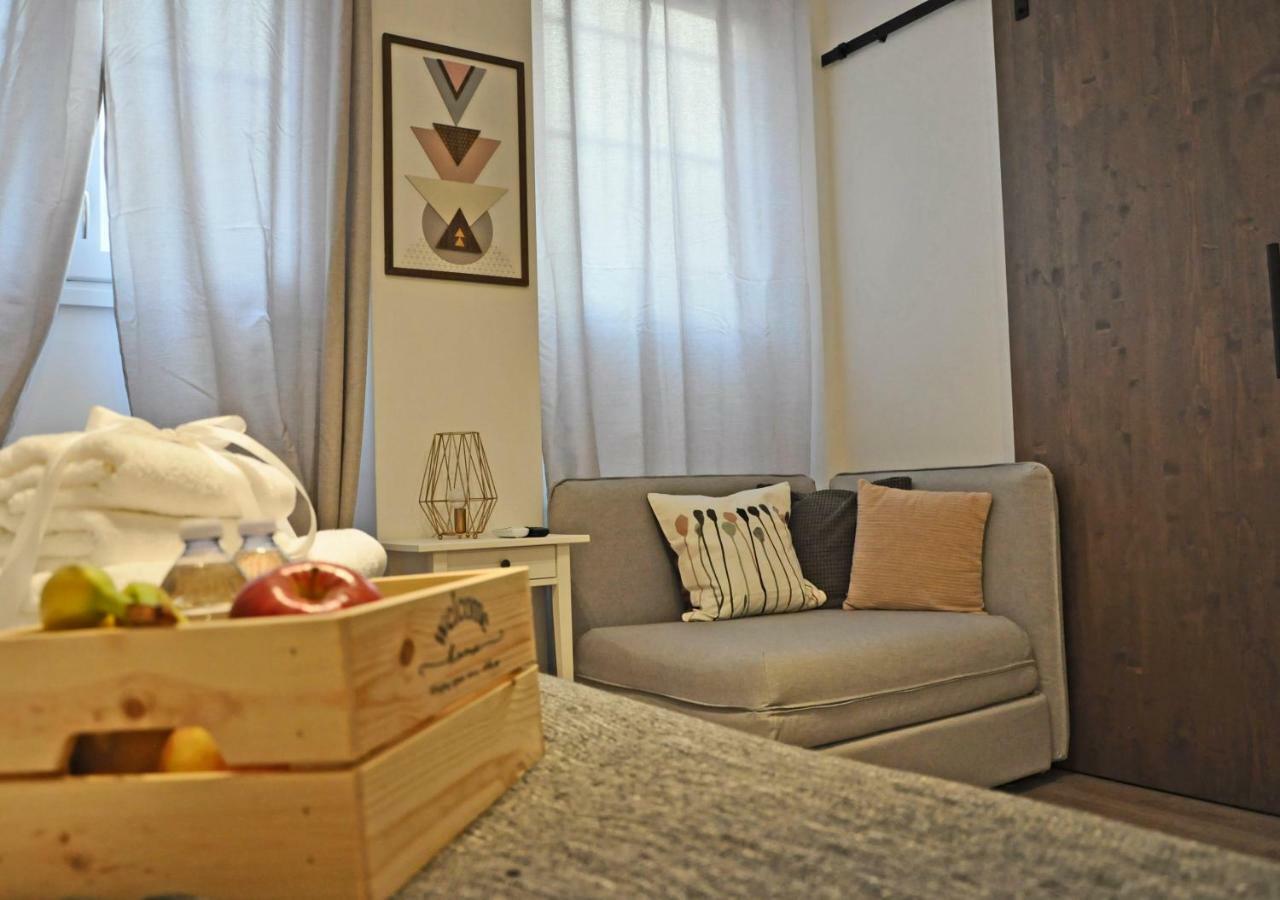 M.H.S. Apartment Milan Luaran gambar