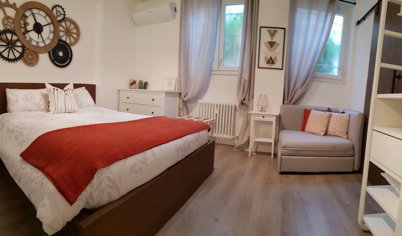 M.H.S. Apartment Milan Luaran gambar